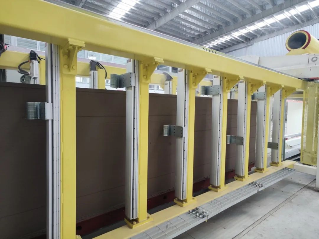 踐行“綠色責(zé)任”，共創(chuàng)生態(tài)工廠 | 東岳機械熱烈祝賀江西魯麗木業(yè)項目順利投產(chǎn)